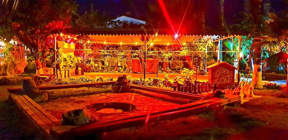 קמר Erendiz Garden Hotel מראה חיצוני תמונה